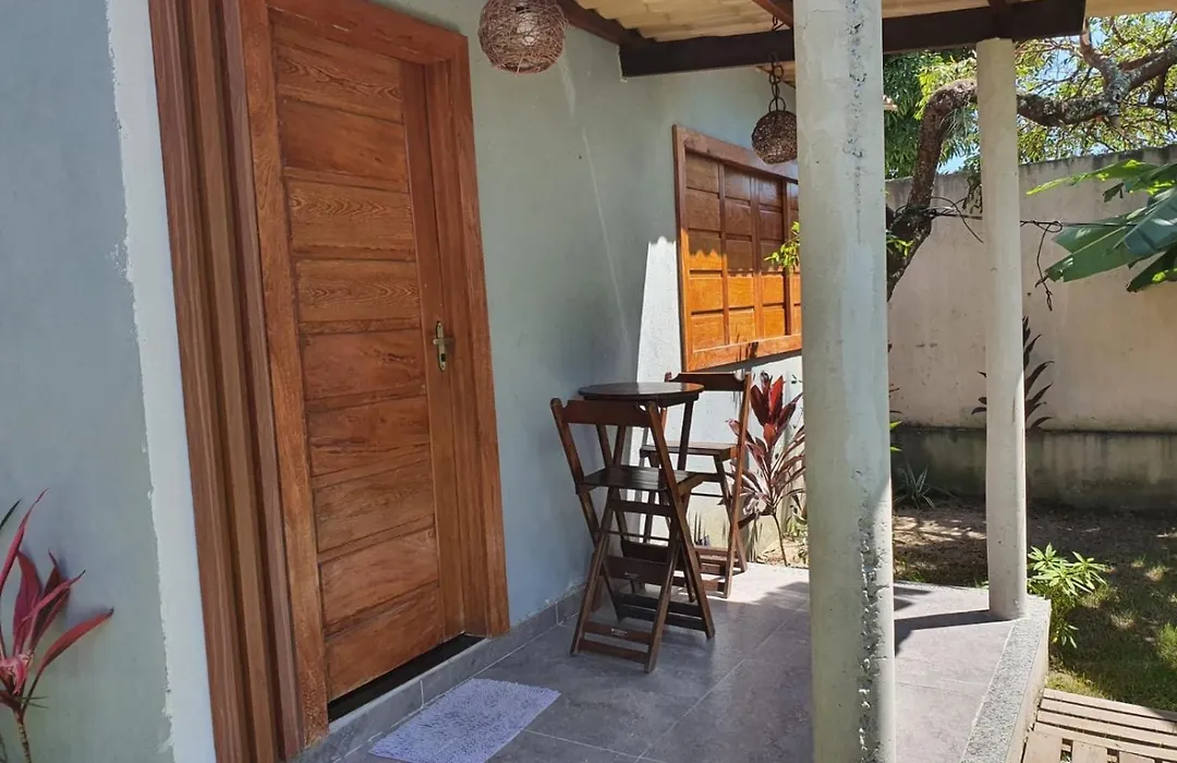 Bangalô em uma área próxima a praia e centro-1